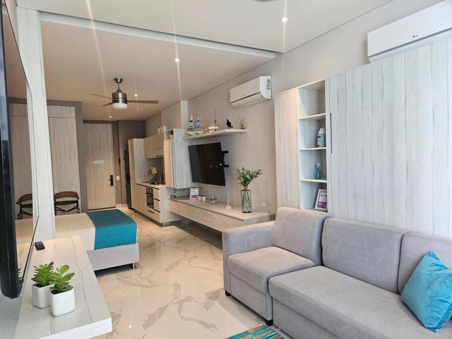 Luxury En Suei Lofts Apartment